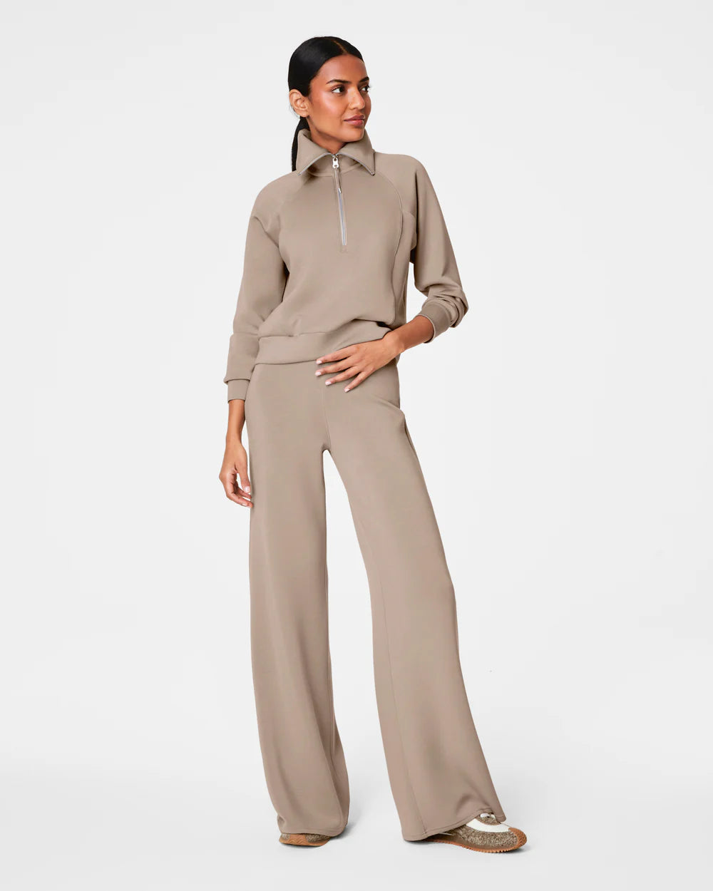 AirEssentials Wide Leg Pant