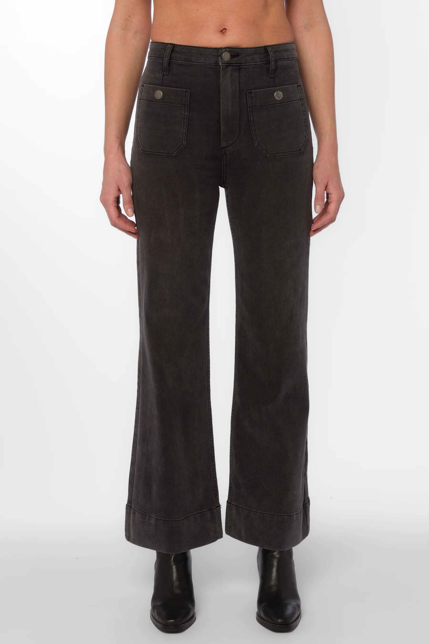 Gia Jeans