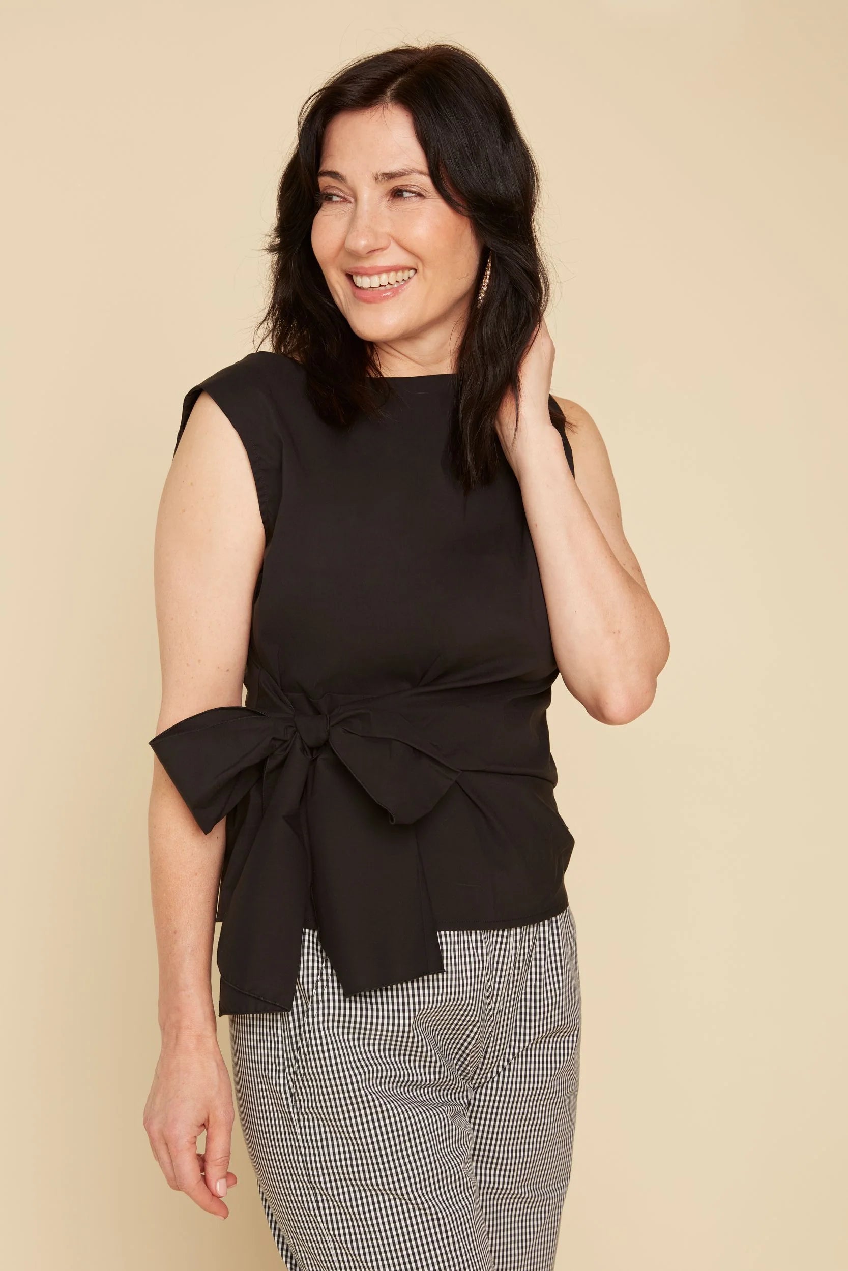 Sleeveless Bow Top