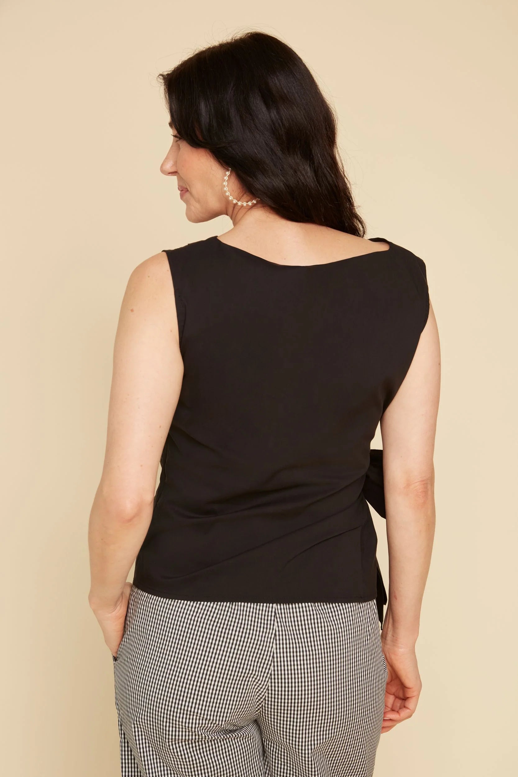 Sleeveless Bow Top
