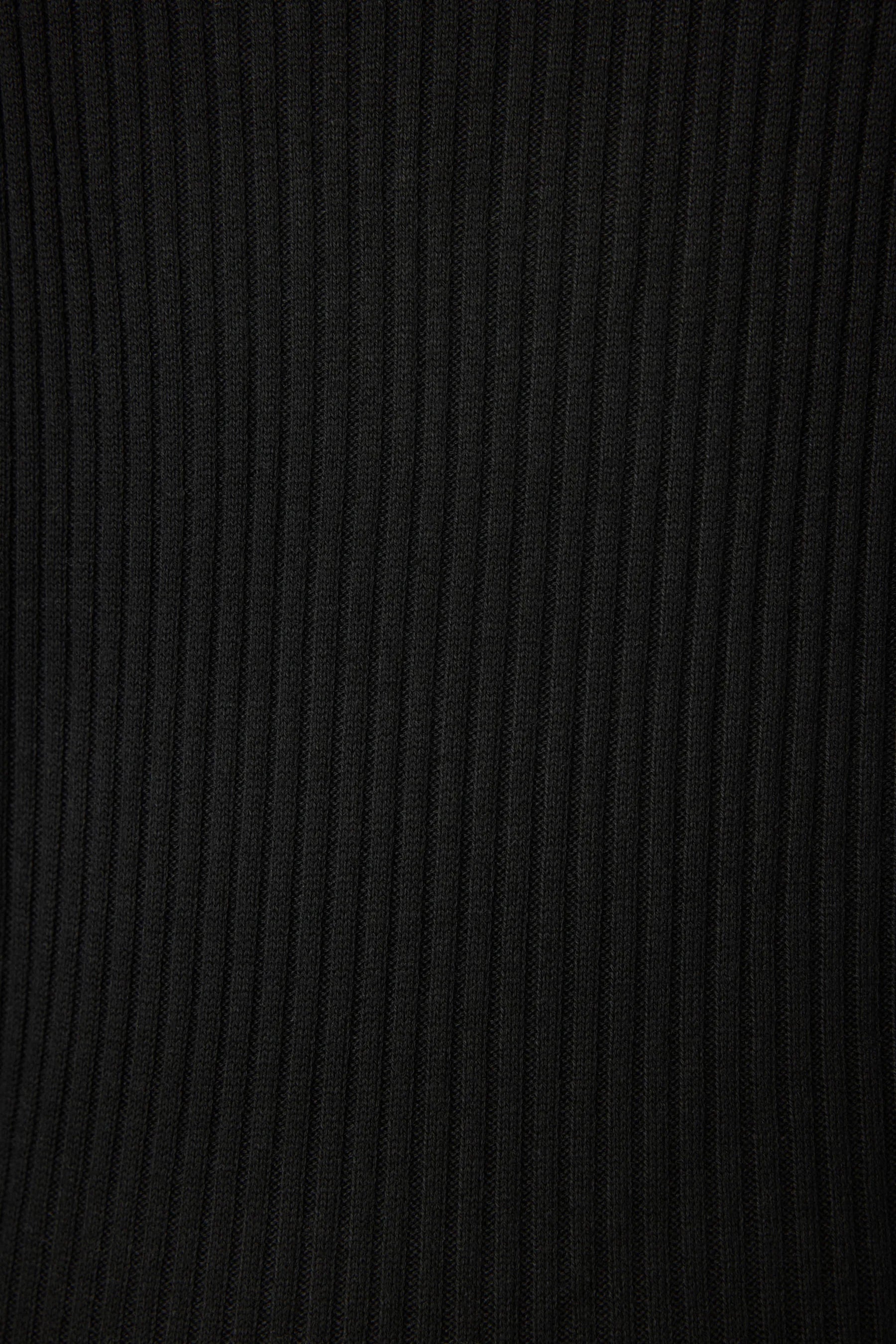 Jet Set Luxe Ribbed Top