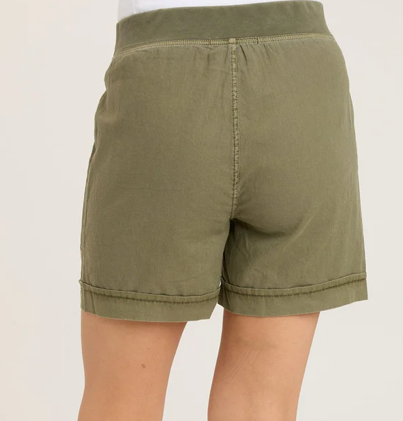 Avie Short