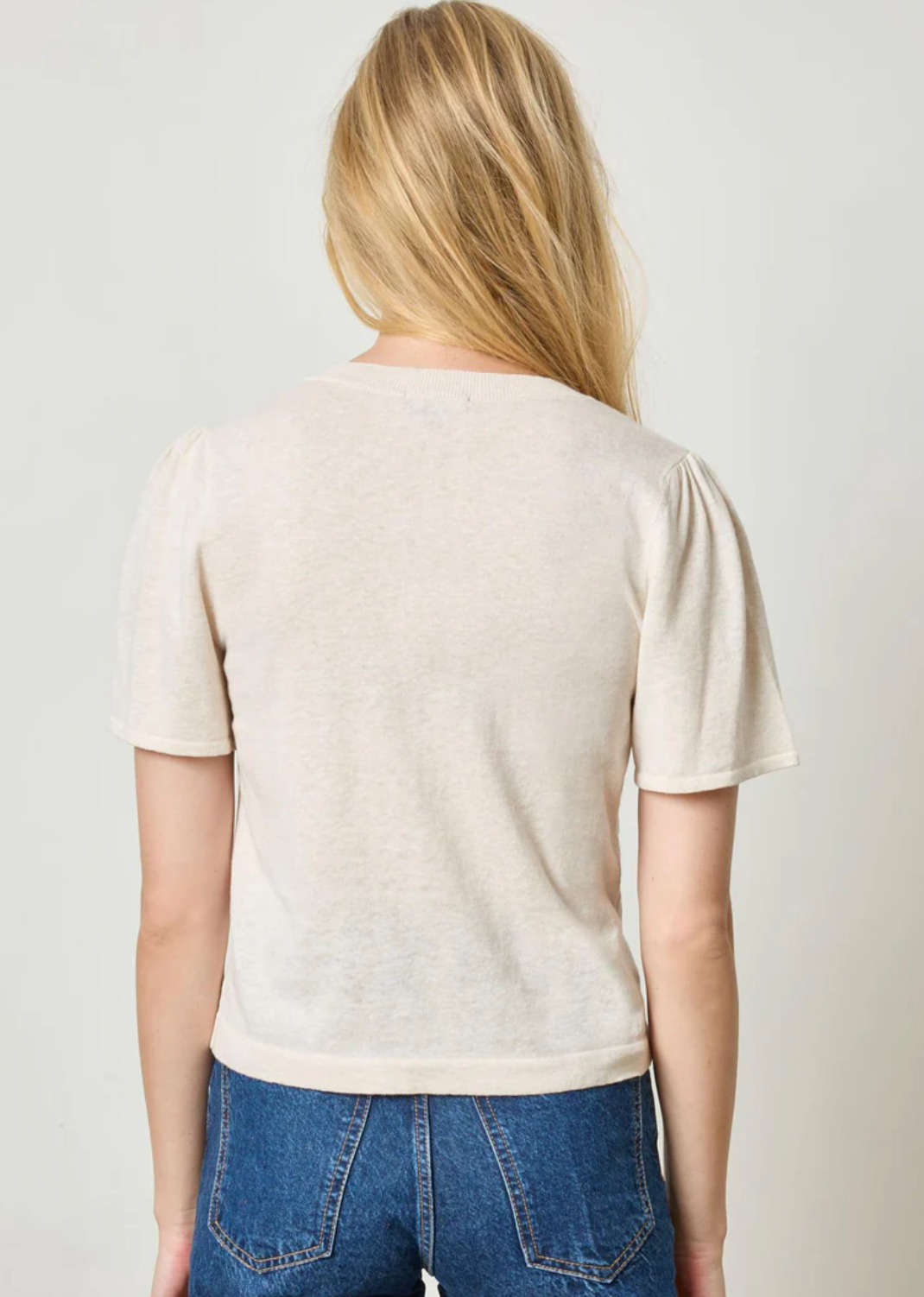 S/S V-Neck Sweater