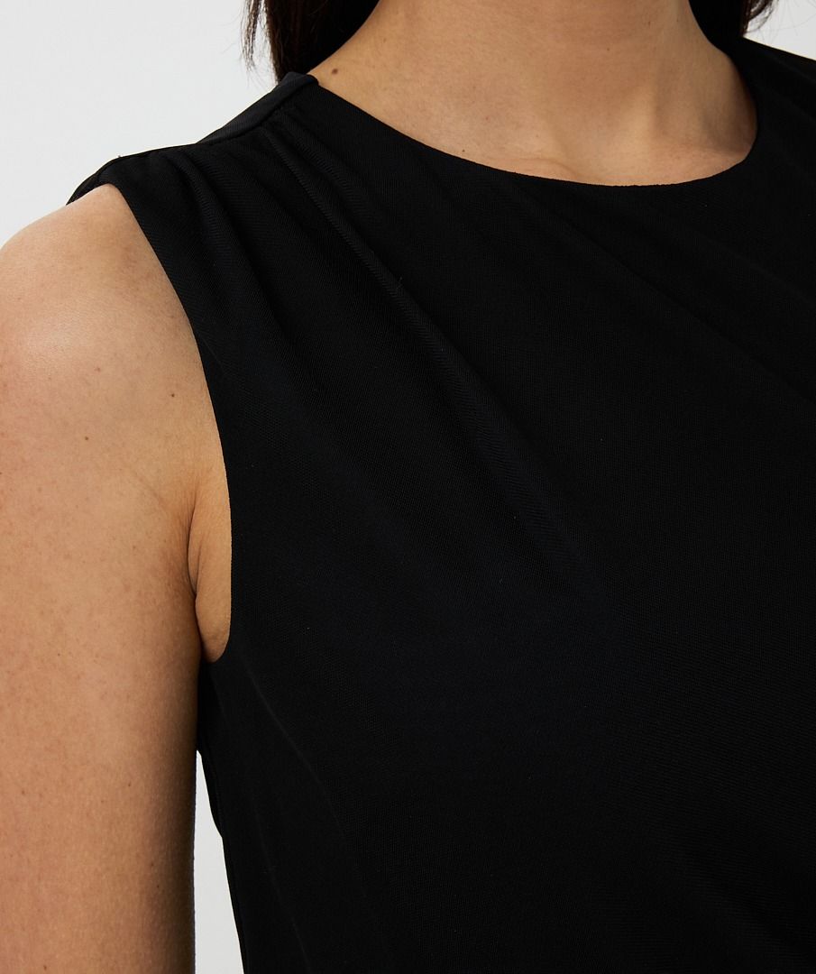 Sleeveless Gathering Dress