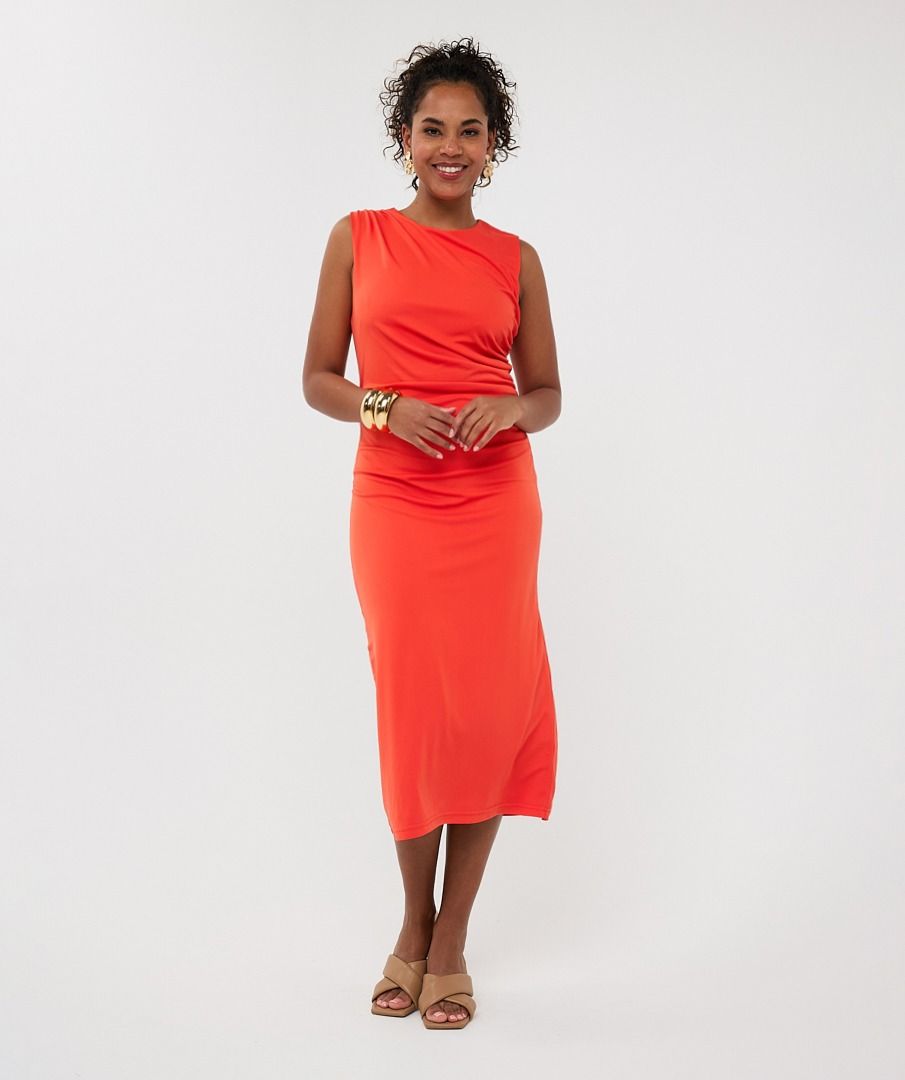 Sleeveless Gathering Dress