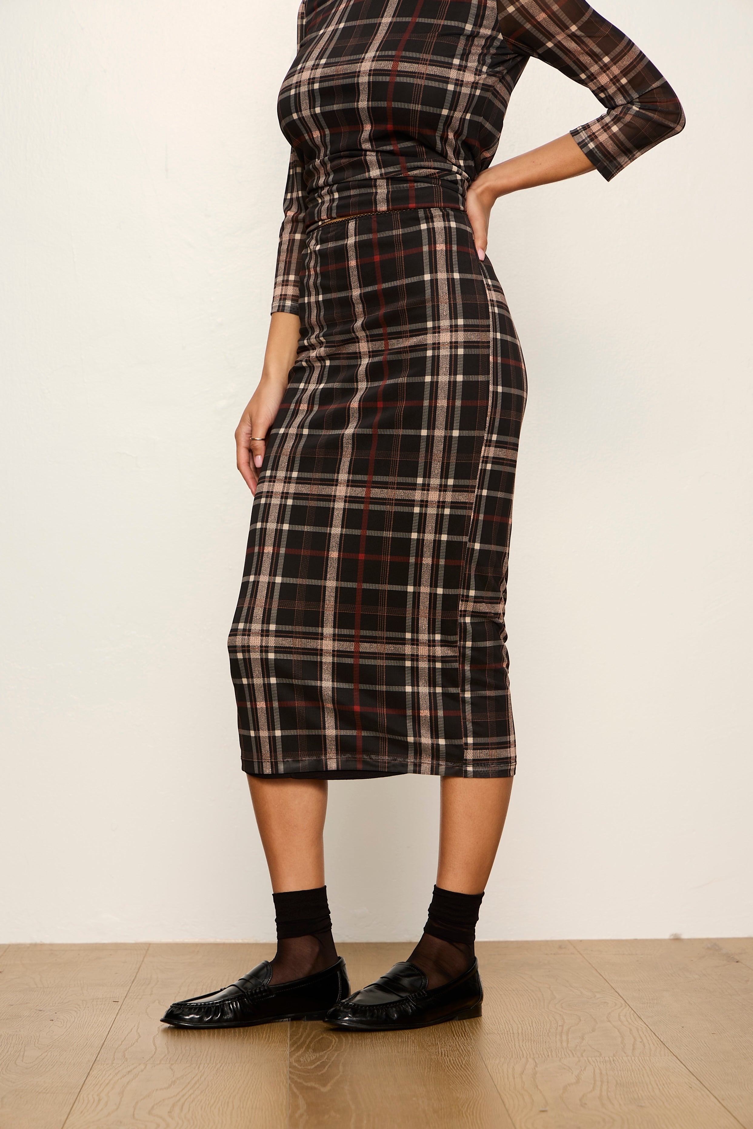 FALL MESH MIDI SKIRT