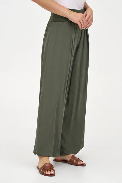 Rolled Waist Flowy Pants