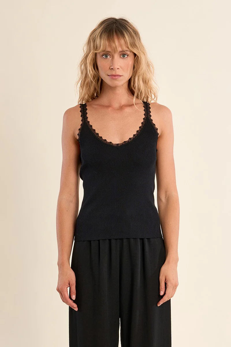 Tank w/Lace Straps