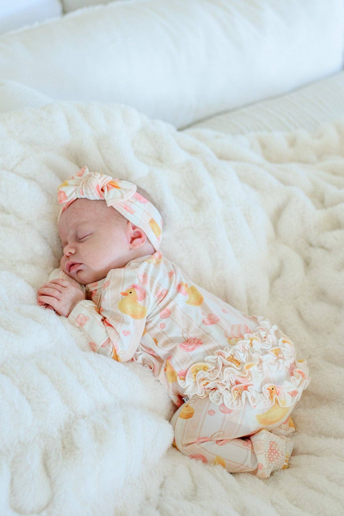 Ruffle Bamboo Zipper Footie | Bubble Duckies Pink