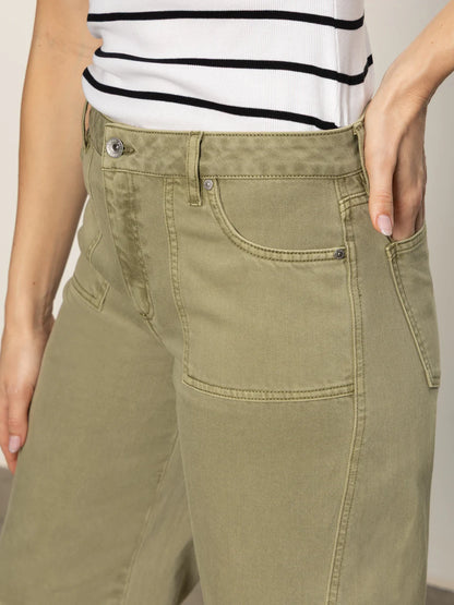 District Column Ankle Jeans
