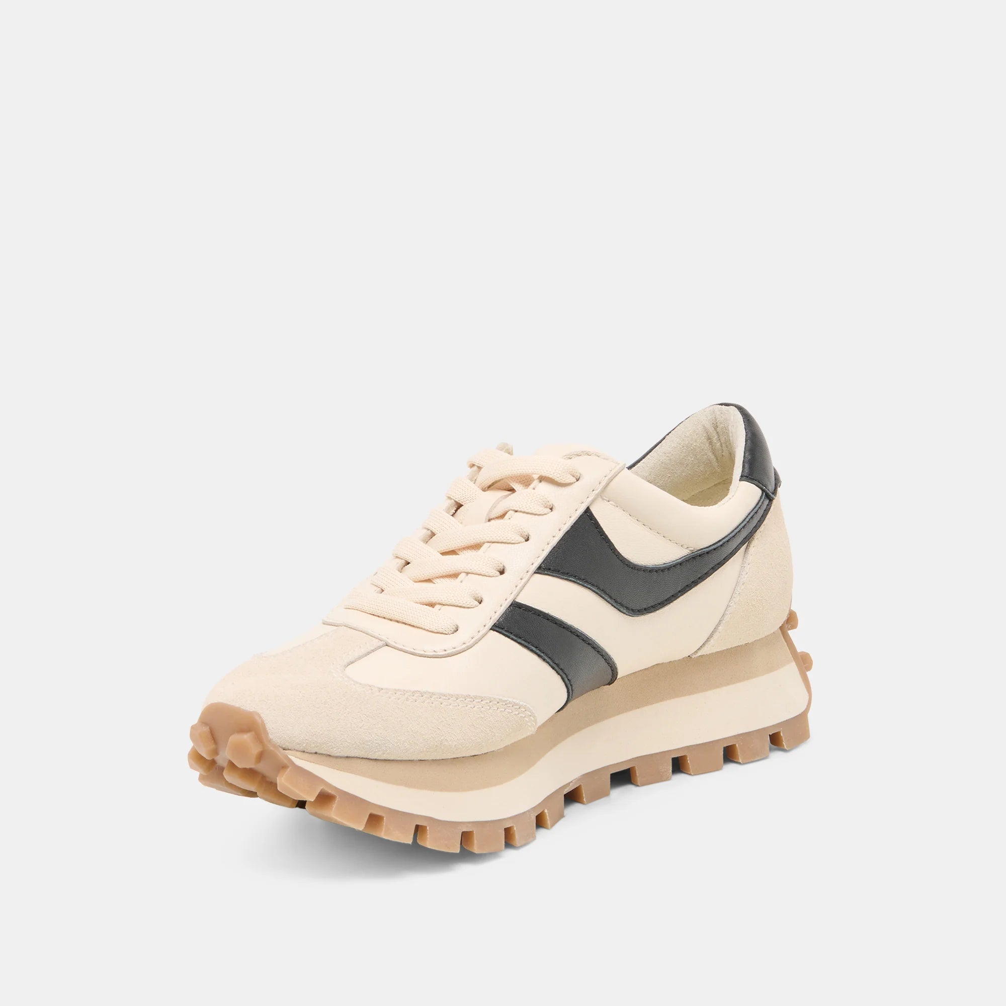 Tresa Sneakers