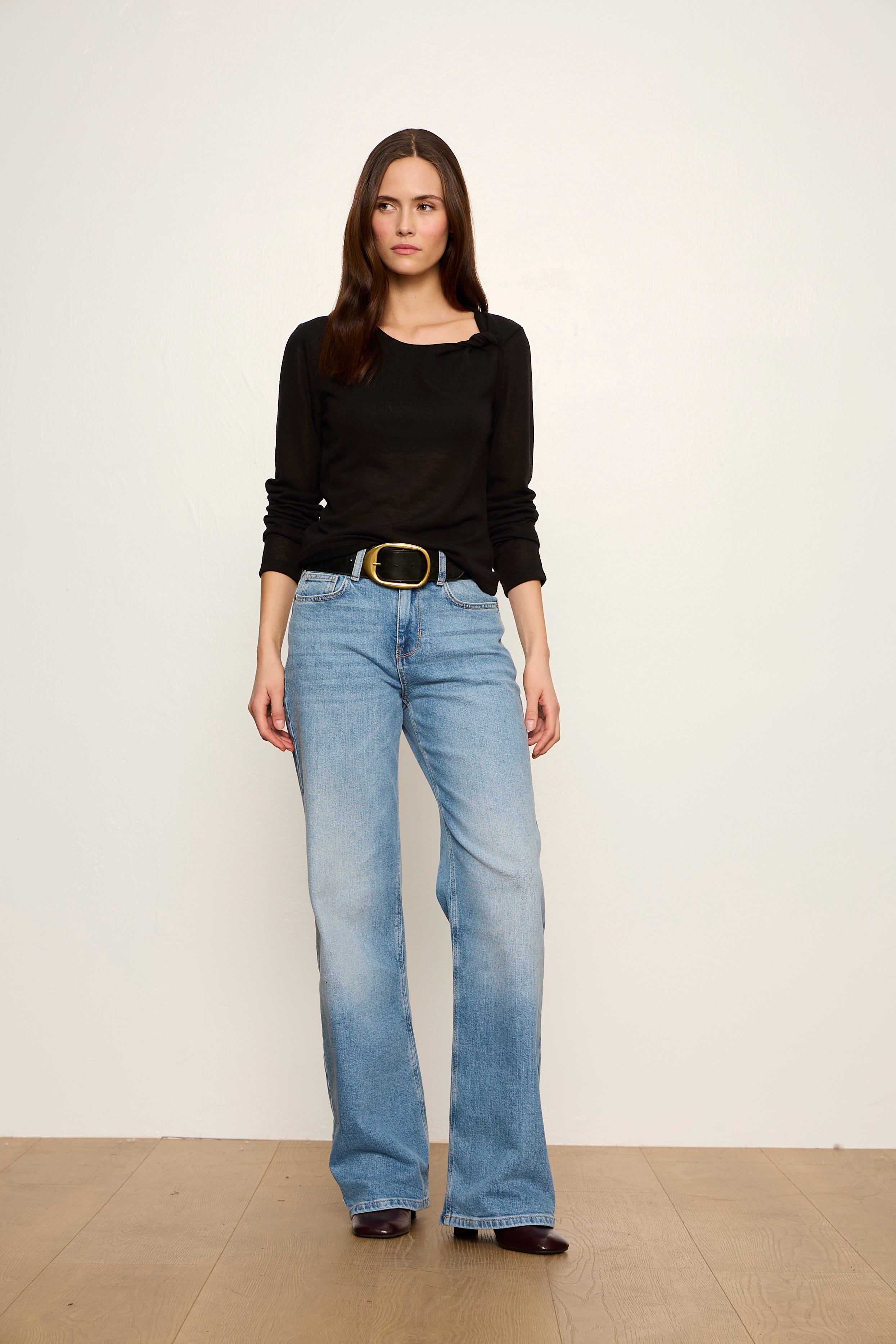 SUKI TWIST TOP