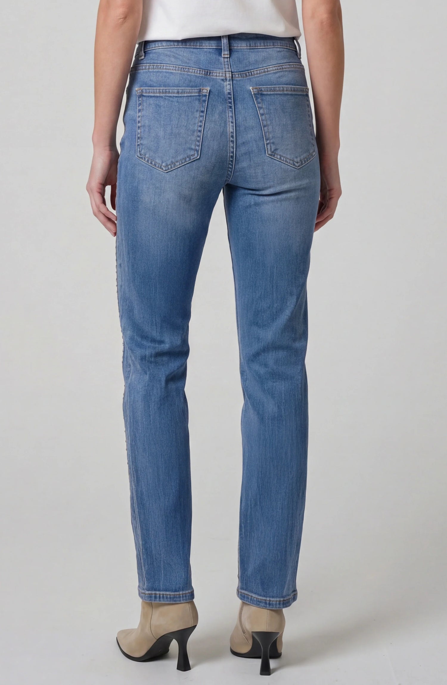 Kennedy Straight w/ Vertical Seam