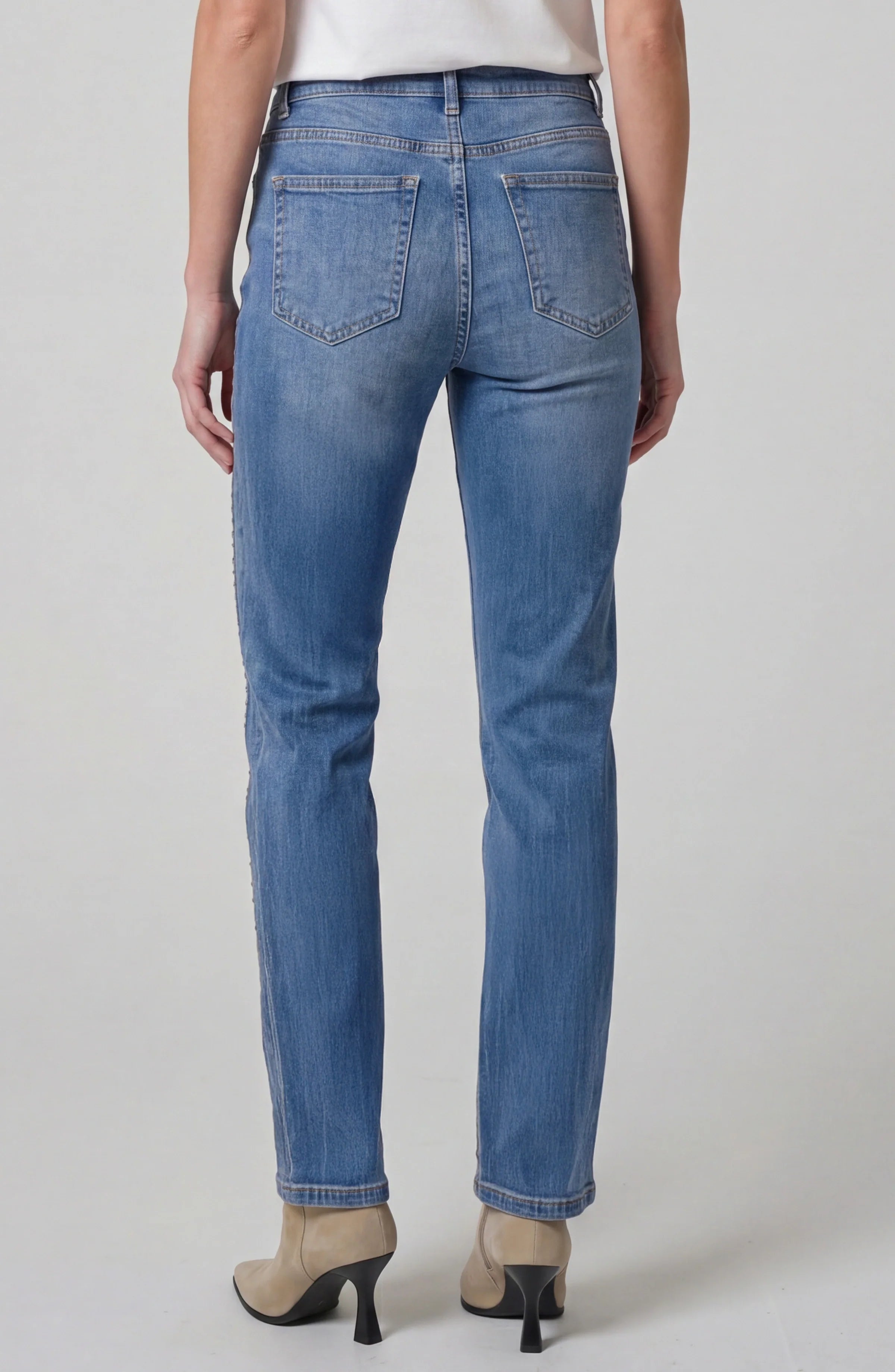 Kennedy Straight w/ Vertical Seam