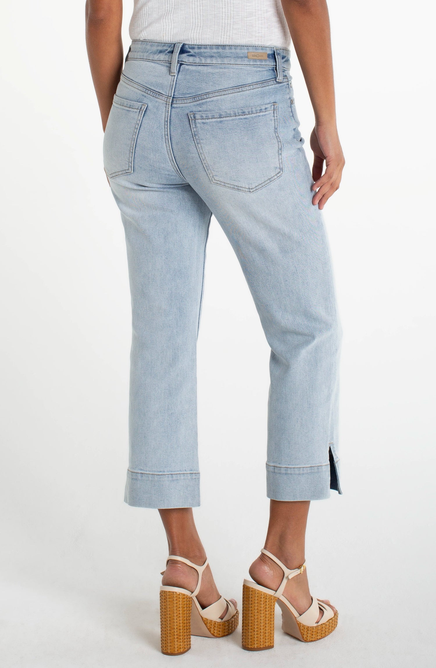 Kennedy Crop Straight Jeans