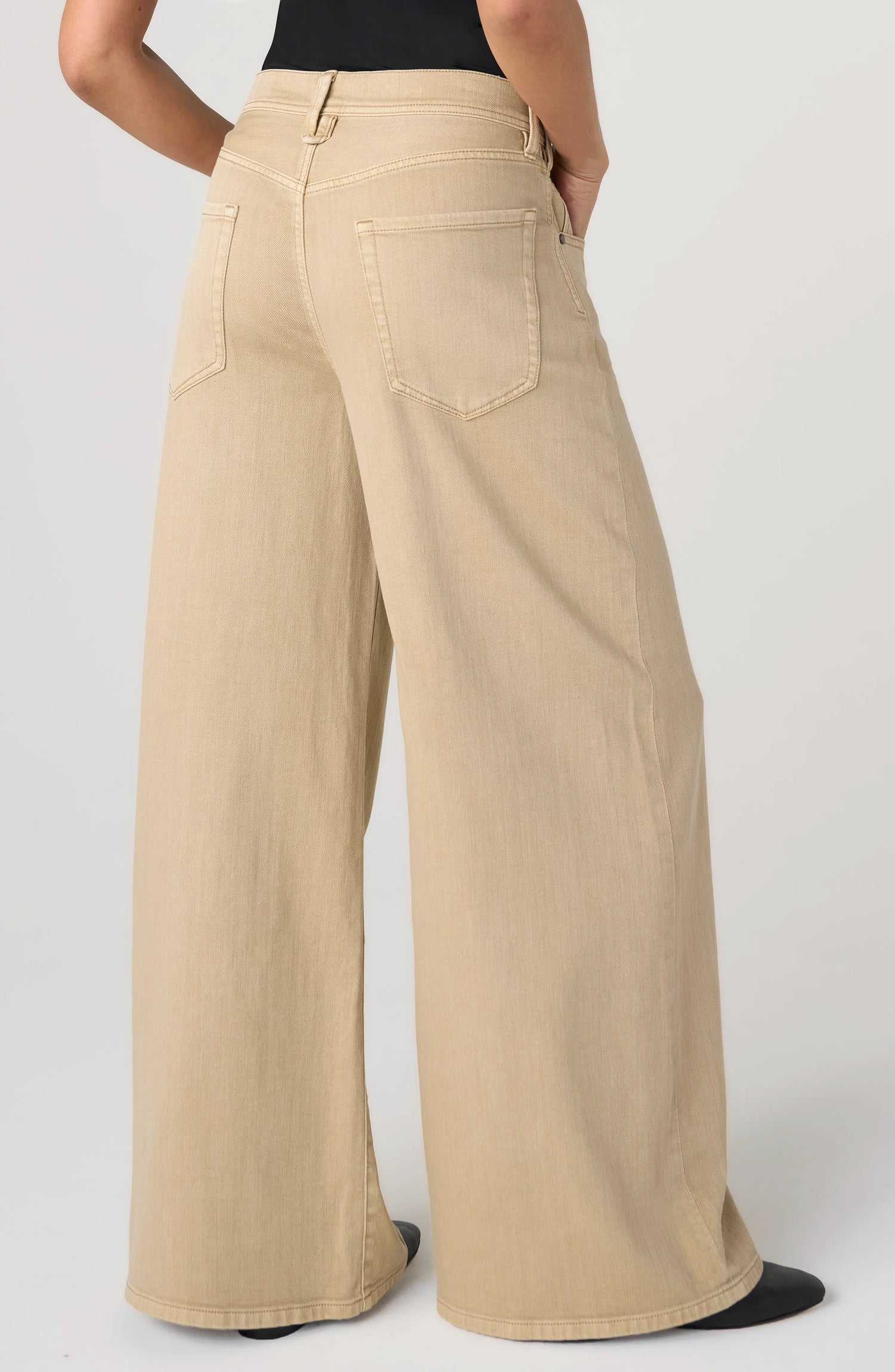 Kit HR Relaxed Wide Leg