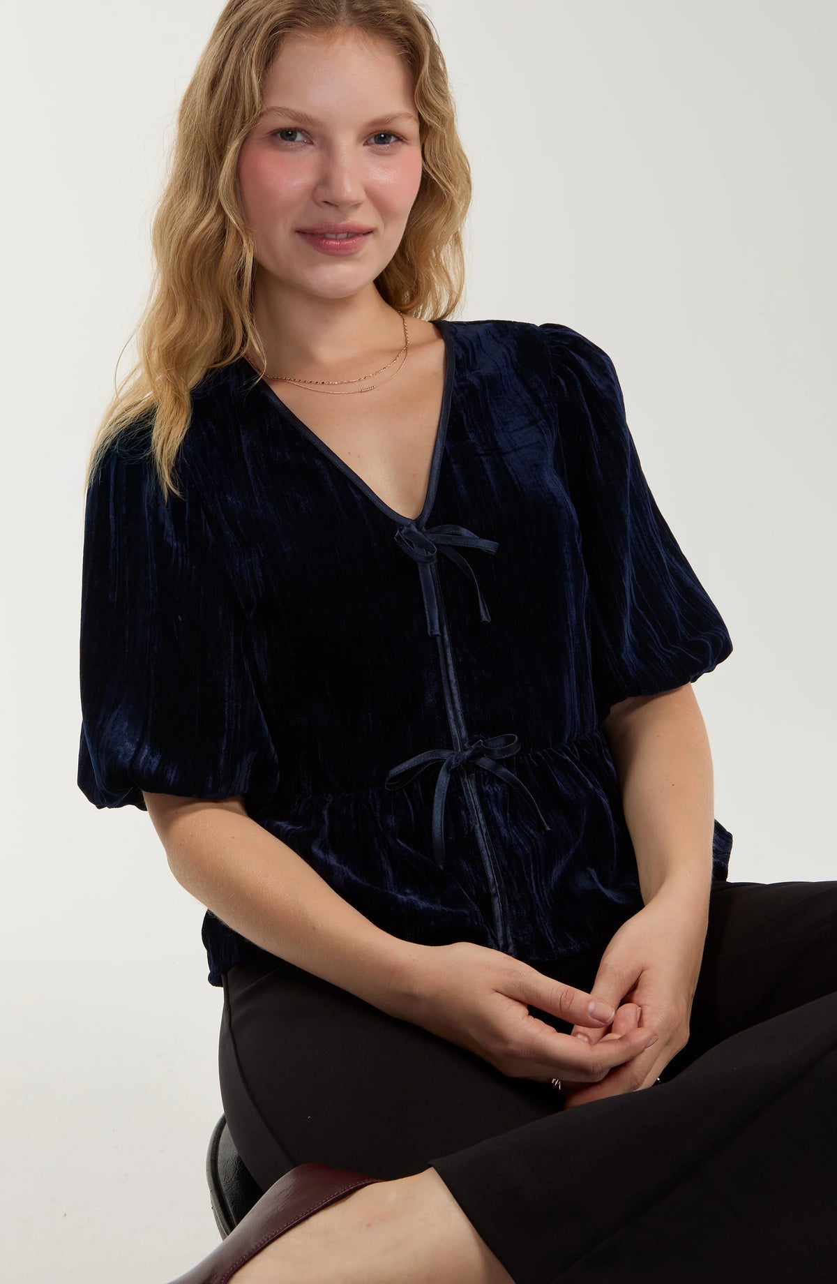 3/4 Blouson Sleeve with Tie Front