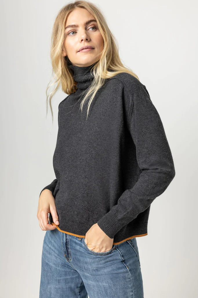 Easy Turtleneck Sweater w/Tipping