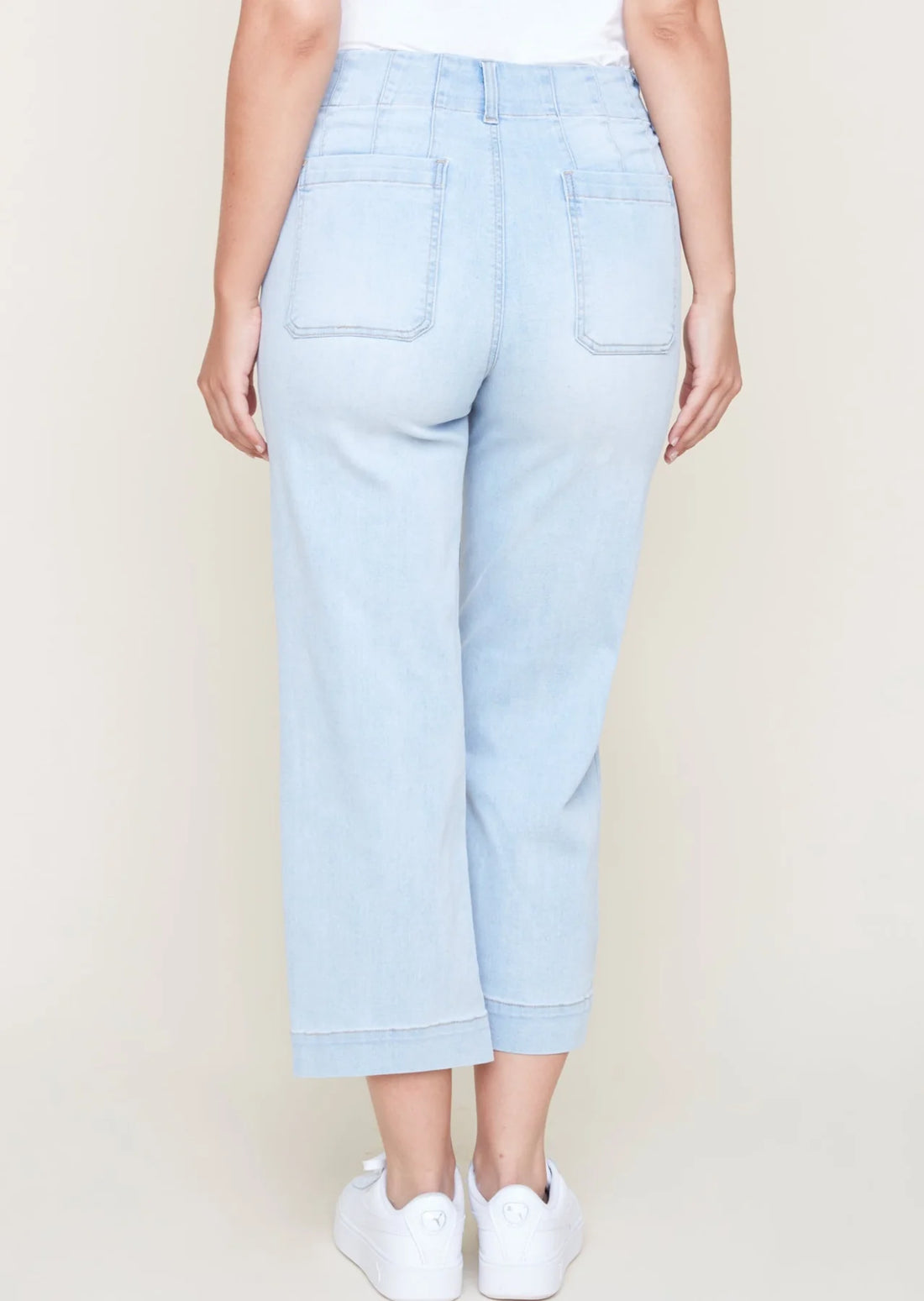 Front Pocket Crop Jean