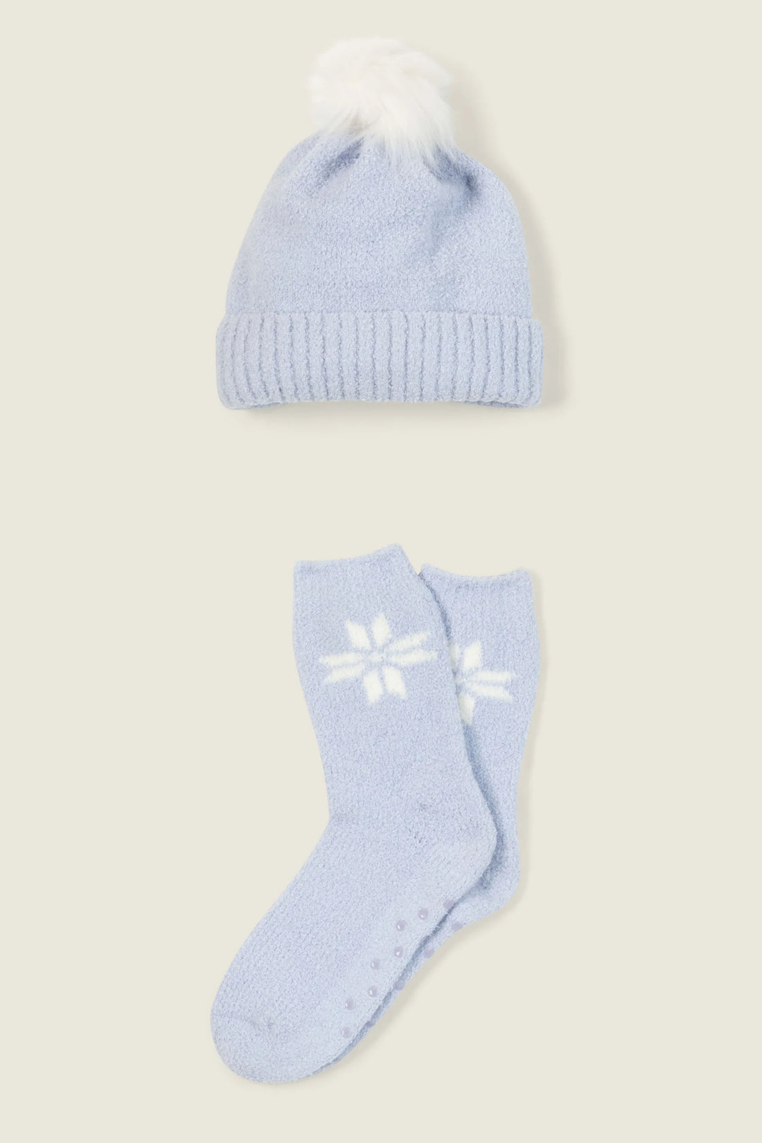 Apres Beanie and Sock Gift Set