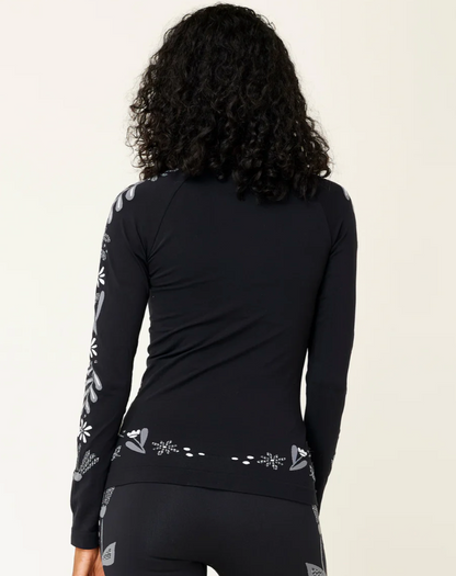 Seamless Base Layer