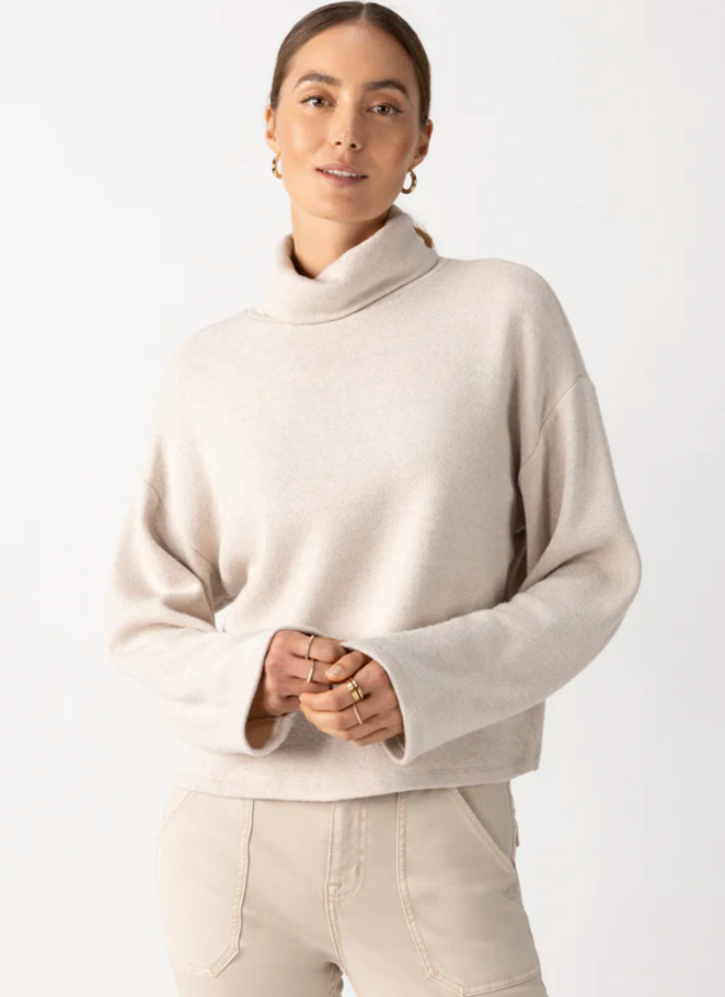 Cozy Lurex Popover