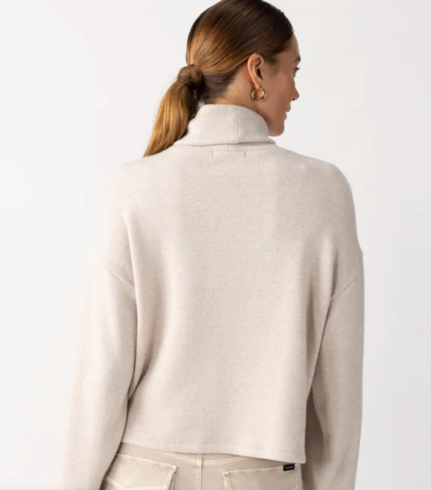 Cozy Lurex Popover