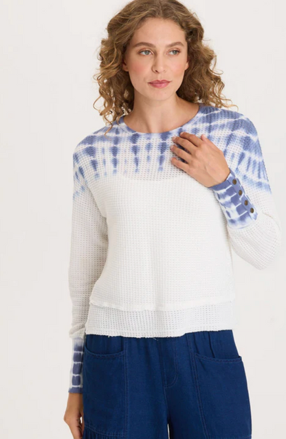 Kelsoe Buttoned Cuff