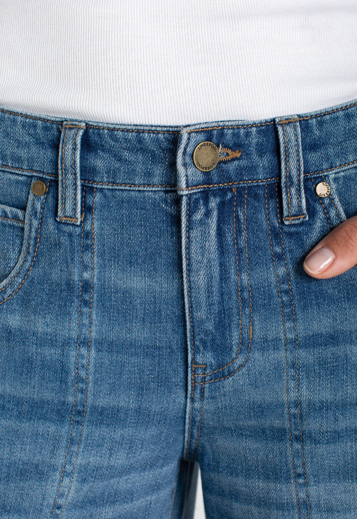 Stride Wide Leg Jean