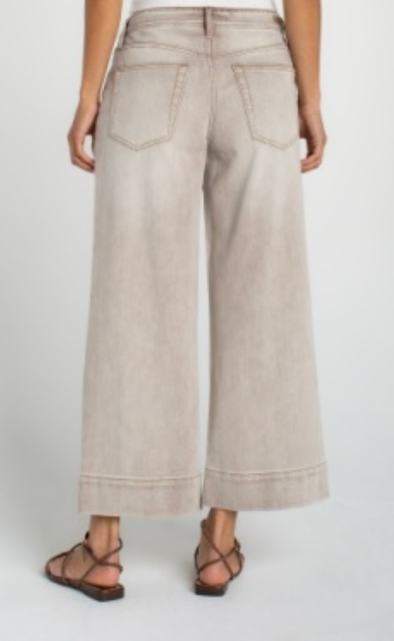 Weekender Crop Wide Leg