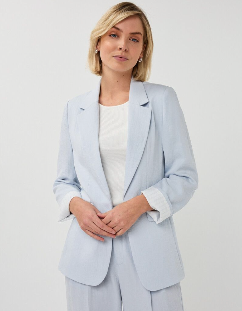Fine Crinkle Blazer