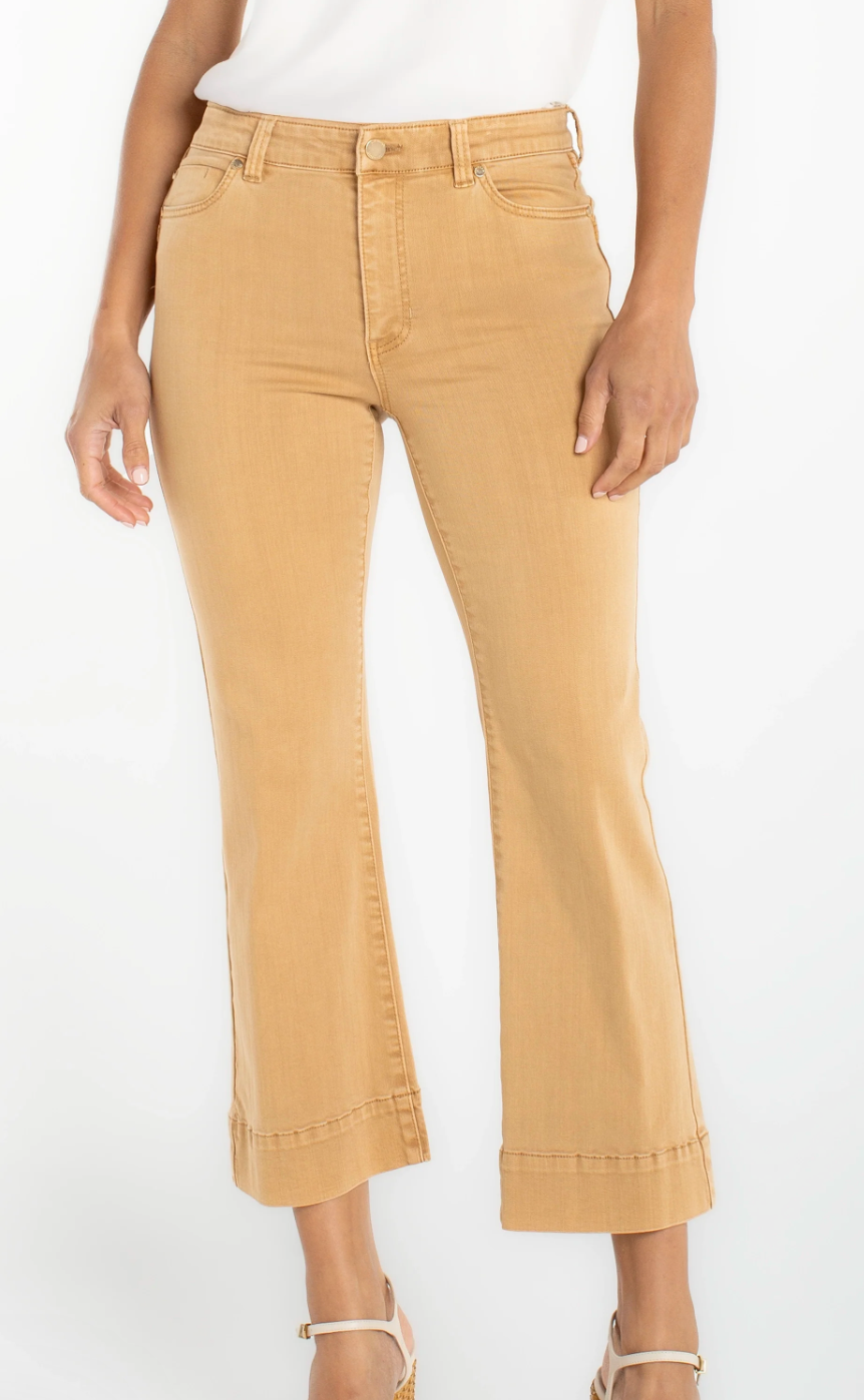 Hannah Crop Flare