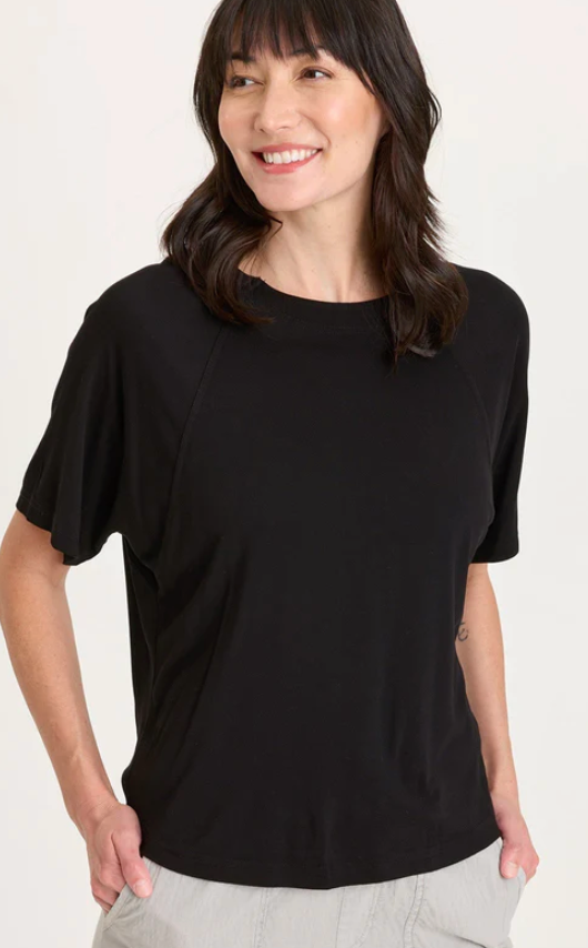 Lester Tee