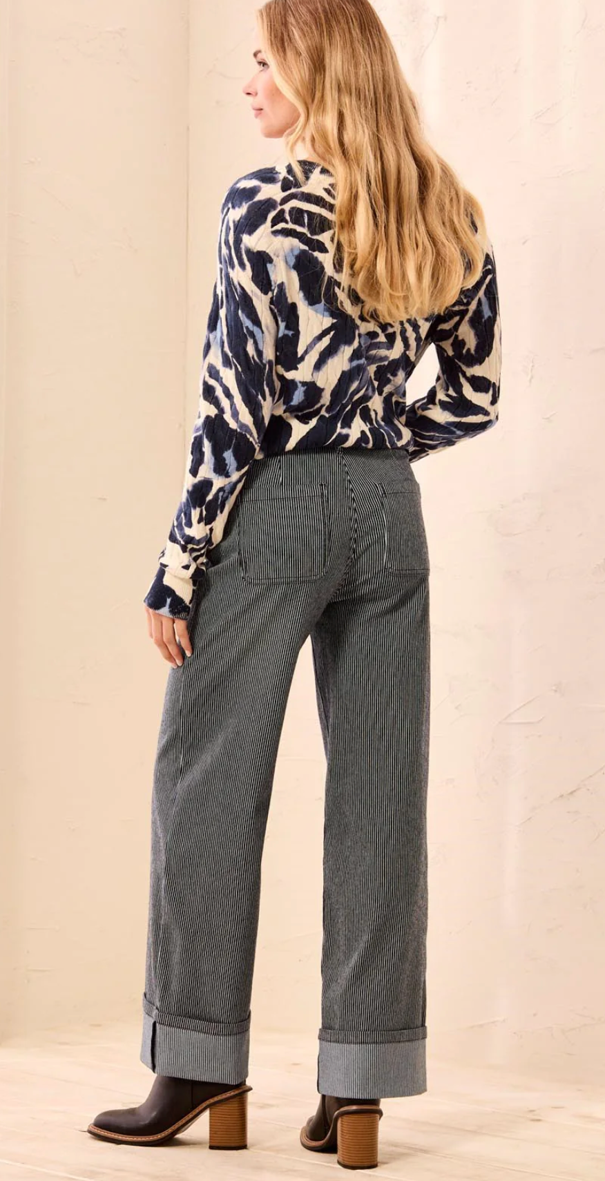 Lightweight Stripe Pants