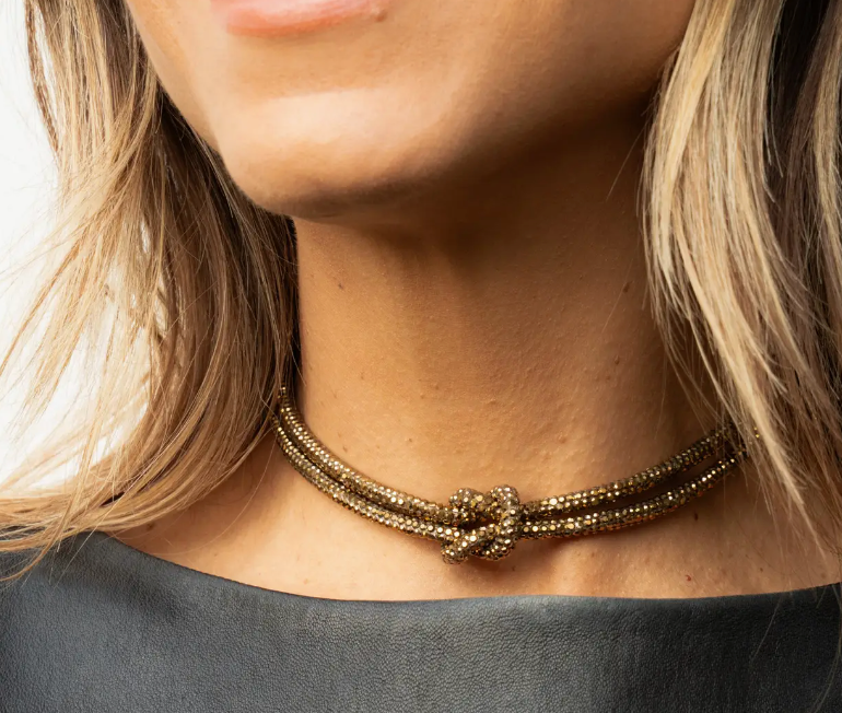 Knot Necklace
