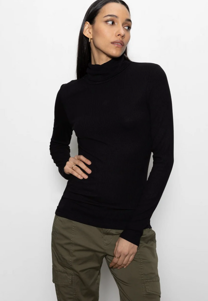Essential Turtleneck