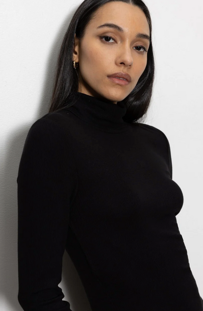 Essential Turtleneck