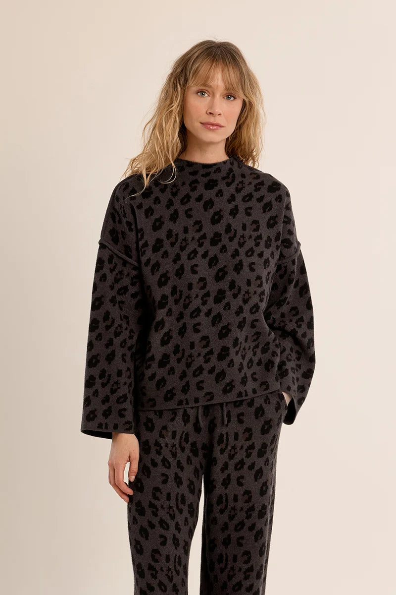 Wide Leopard Sweater