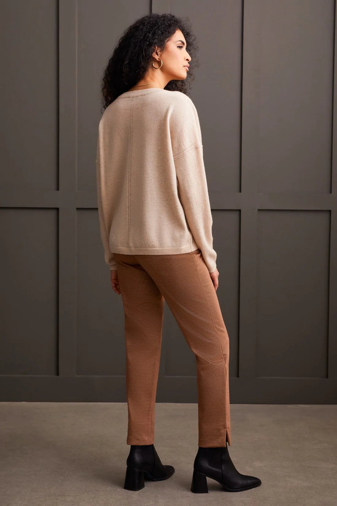 L/S V-Neck Pointelle Sweater