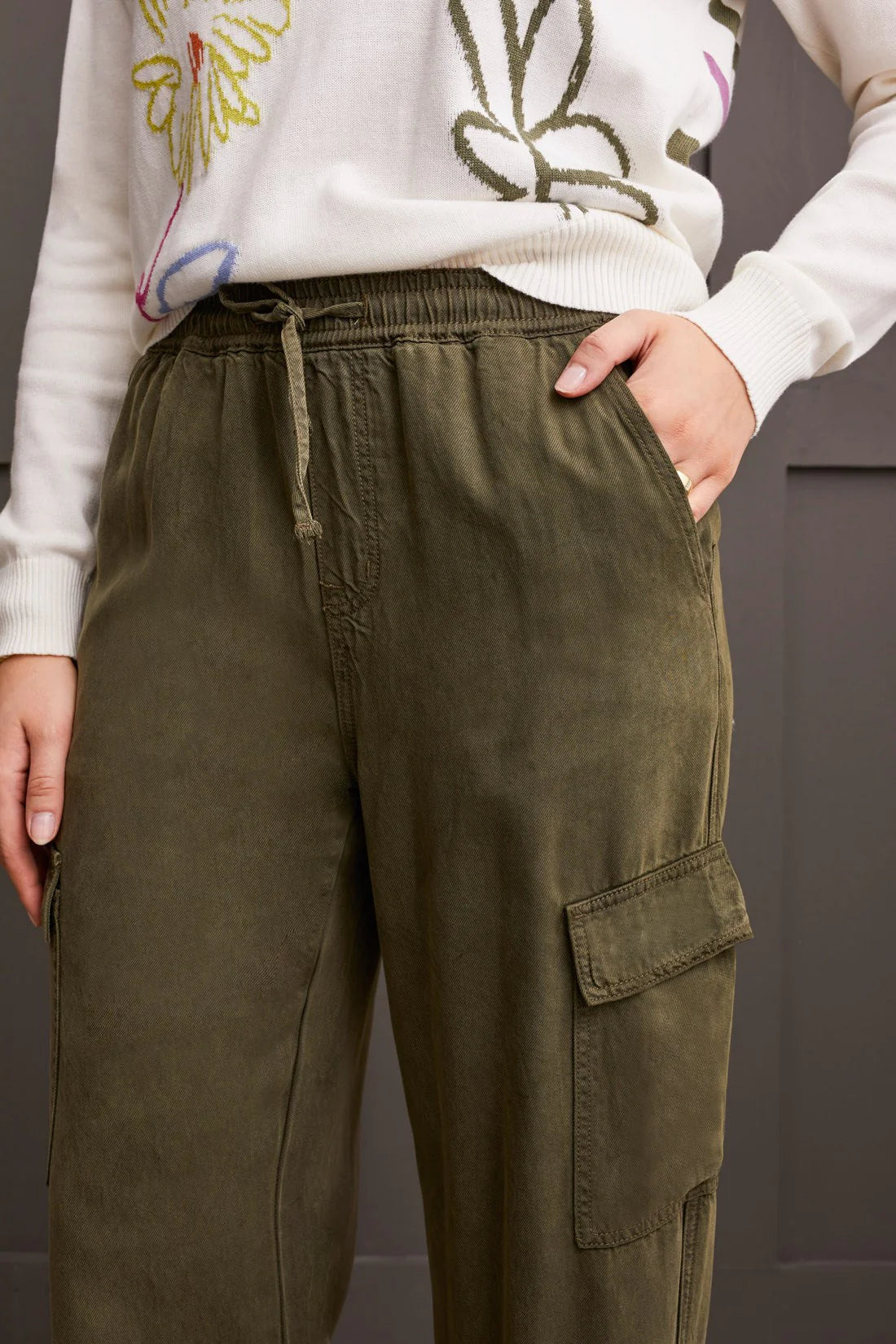 Wide Leg Cargo Jogger