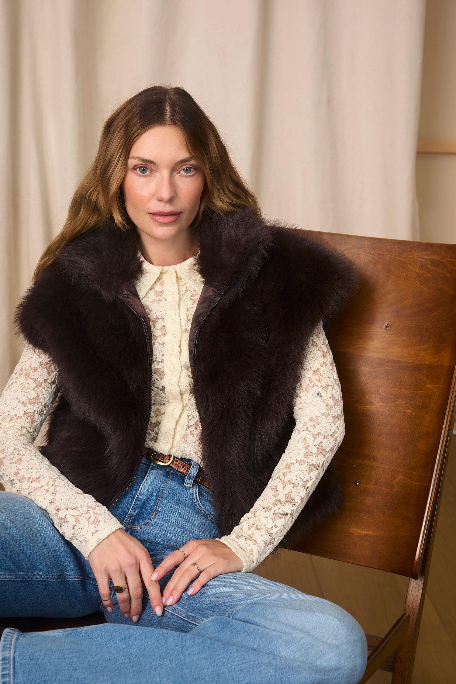 SILKY FUR VEST