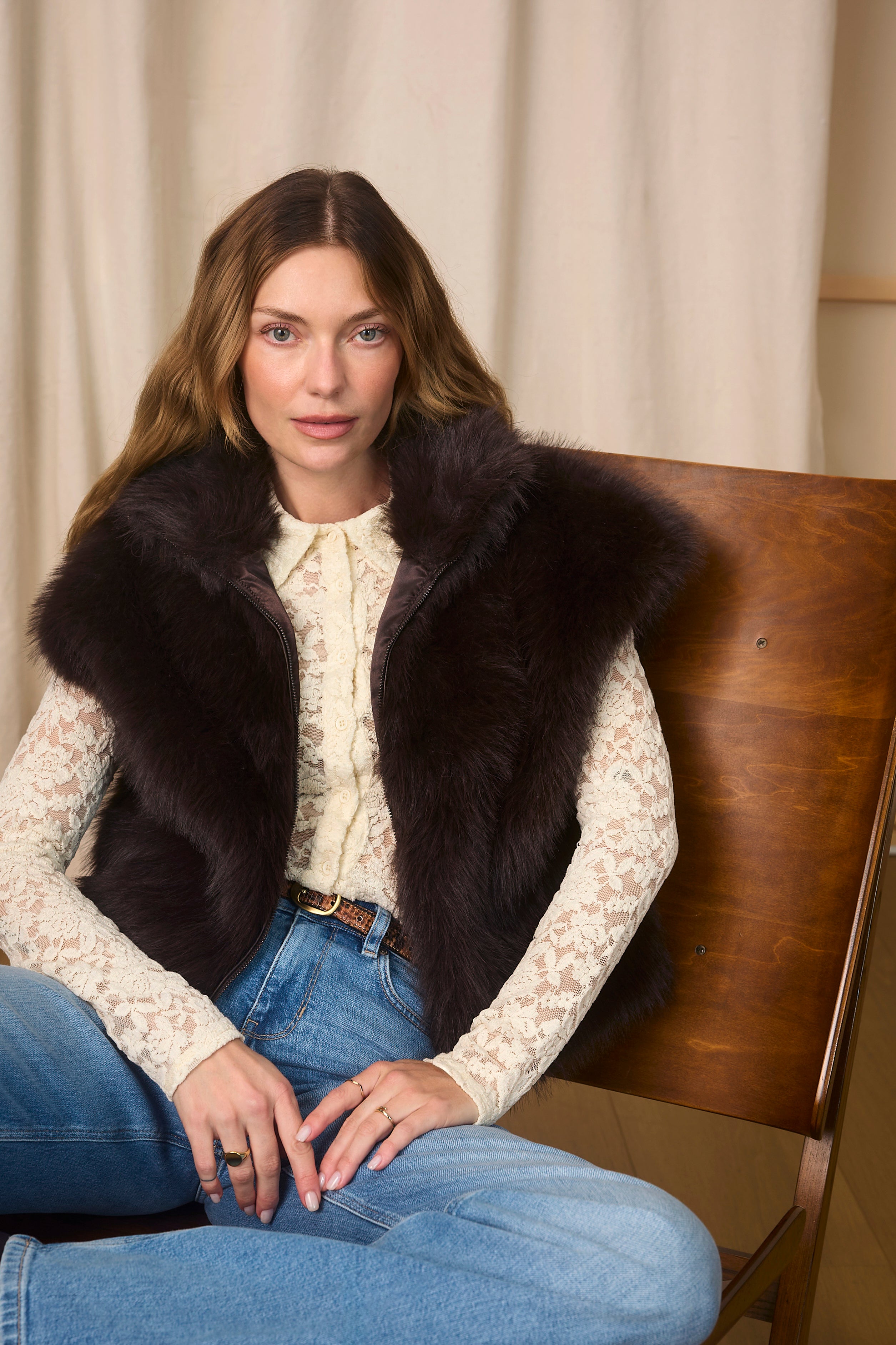 SILKY FUR VEST